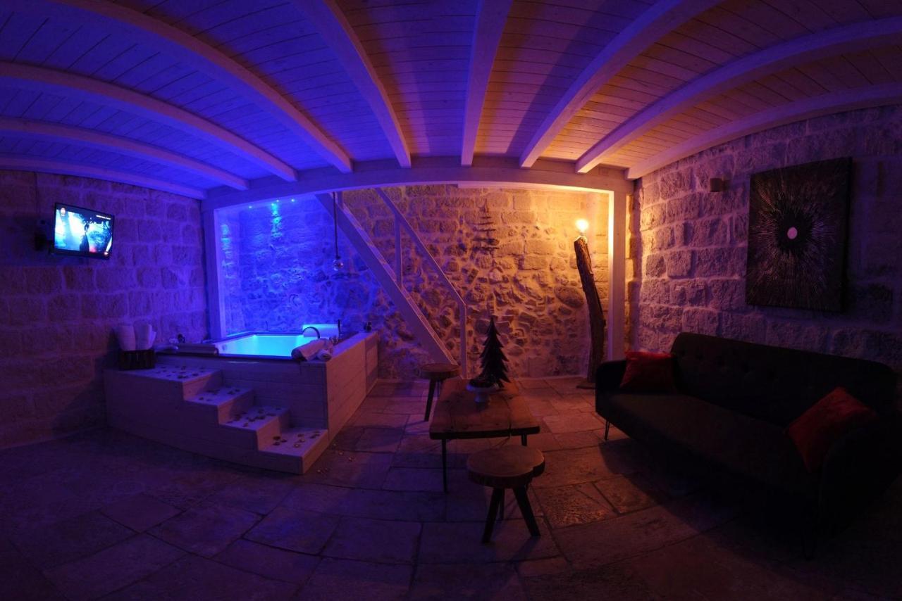 Le Vecchie Mura suite&room Manfredonia Esterno foto