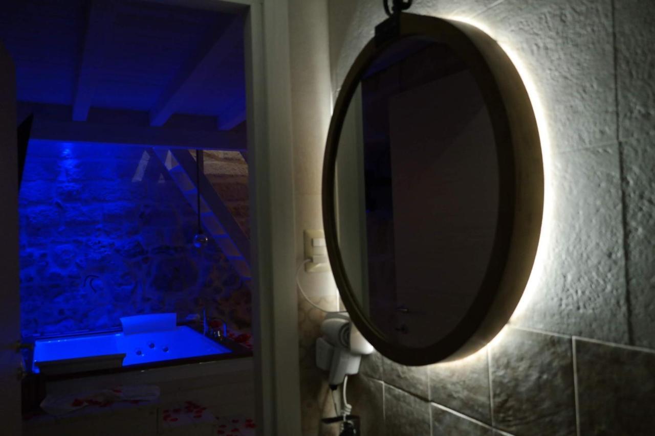 Le Vecchie Mura suite&room Manfredonia Esterno foto